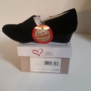 Mia Amore Women's Sofia Causal Wedge Black Sz 6